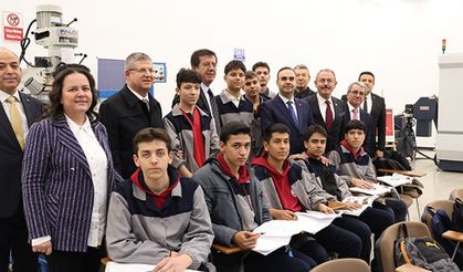 Denizli Model Fabrika’ya 10 yıl boyunca yıllık 6,5 Milyon TL destek