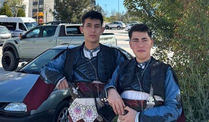 Kaleli öğrenciler halk oyunlarında bölge derecesi aldı