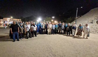 Umrecilerden Hira Nur Dağı'na Manevi Ziyaret