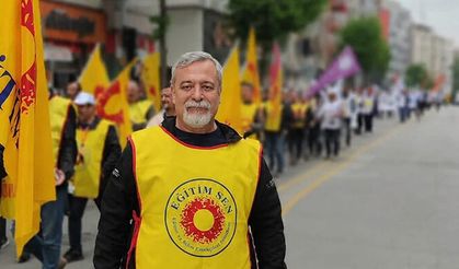 PAÜ Eğitim Sen Temsilciliği Bilgi Üniversitesi kararına tepki gösterdi
