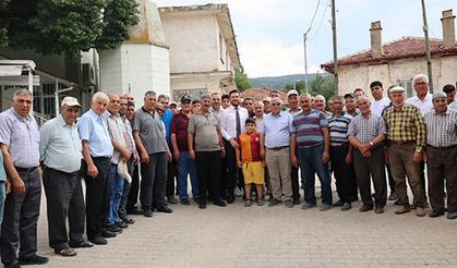 Kadir Tatık Baharlar Mahallesi sakinlerini dinledi