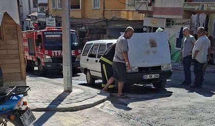 Hareket halindeki otomobil alev aldı