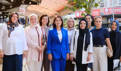 Ak Parti Kadın Kolları’ndan Bayramyeri’nde Esnaf Ziyareti