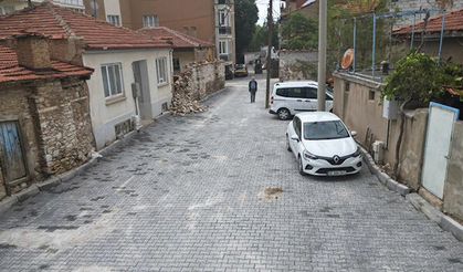 Tavas’ta Orta Mahallesi’nin altyapı ve yolları yenilendi