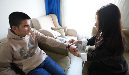 Alzheimer Günü’nde Çavuşoğlu’ndan “Yalnız değilsiniz” mesajı