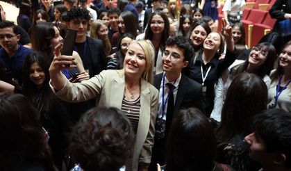 Merkezefendi Belediyesi’nden 4 Bin Öğrenciye Eğitim Desteği