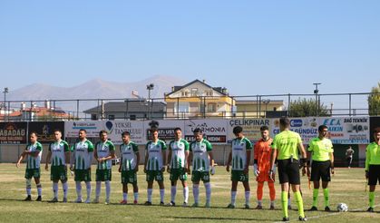 Yeşil Çivril Belediyespor hazırlıklarına başladı