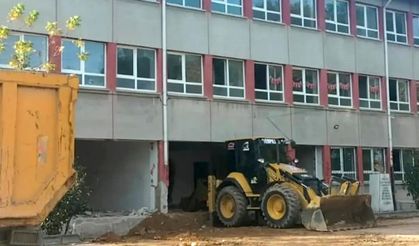 44 yıllık okulda güçlendirme çalışmaları başladı