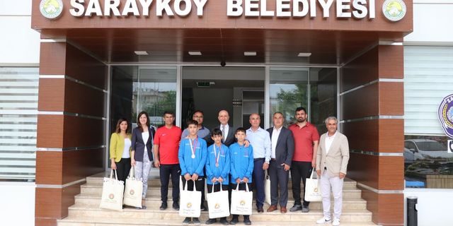 Sarayköylü Güreşçilerden Başkan Özbaş’a Ziyaret