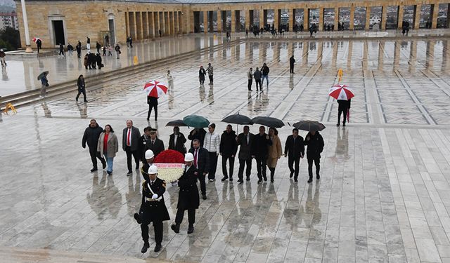 Denizli Galatasaray Taraftar Derneği’nden Anıtkabir Ziyareti