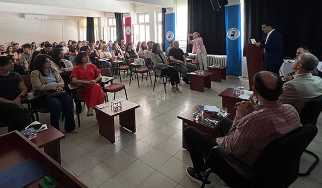 Dış Ticaretin Uzmanları Öğrencilerle Buluştu