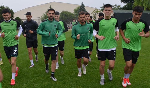 Genç Horozlar kritik maça hazırlanıyor