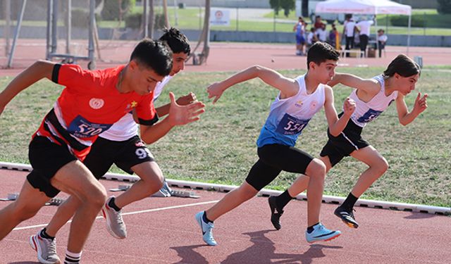 Atletizm Şampiyonası Heyecanı Denizli’de Yaşandı