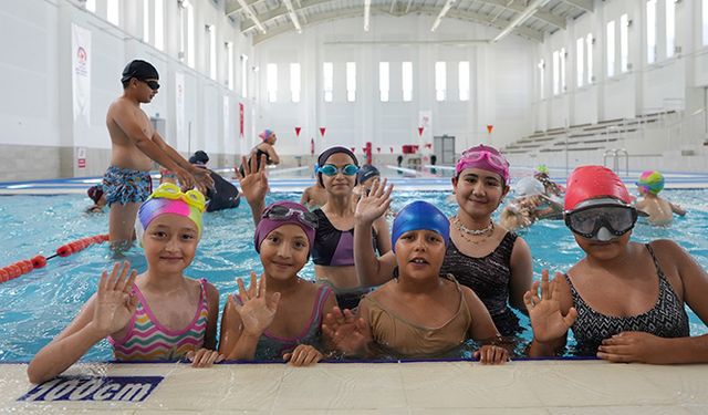 Denizli Büyükşehir’den yüzme seferberliği