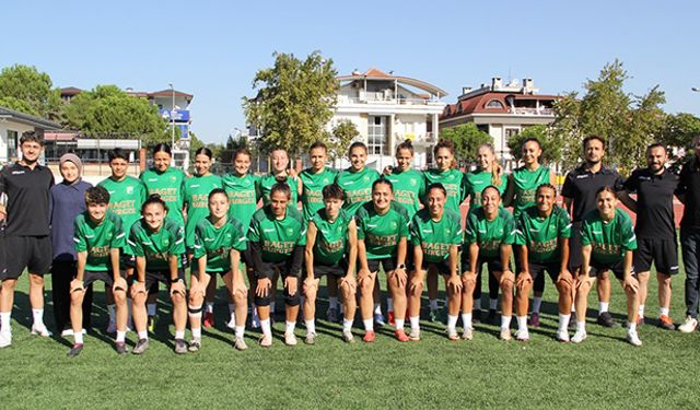 Denizli’nin kızları süper lig için gün sayıyor