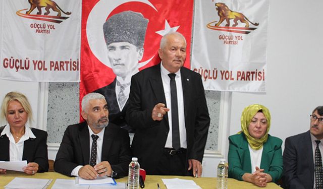 Güçlü Yol Partisi ilk Kongresini Denizli’de yaptı