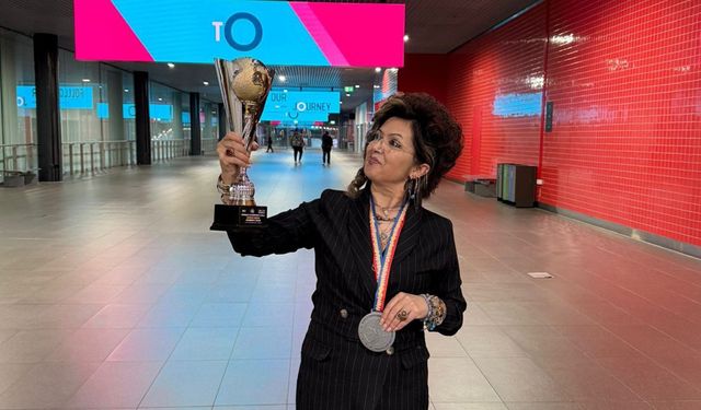 Denizlili kuaför Nilgün Keser, Dünya ikinciliği kazandı