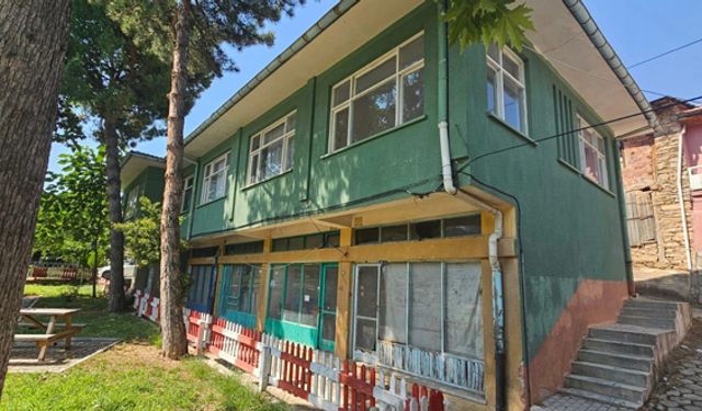 Çal Ortaköy'de sağlık evi modern yeni yüze kavuştu