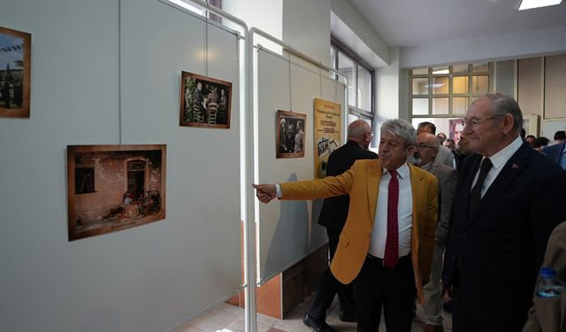 “Cumhuriyet’ten Günümüze Denizli” fotoğraf sergisi açıldı