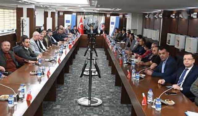 Denizli İş Dünyası Macaristan pazarını masaya yatırdı