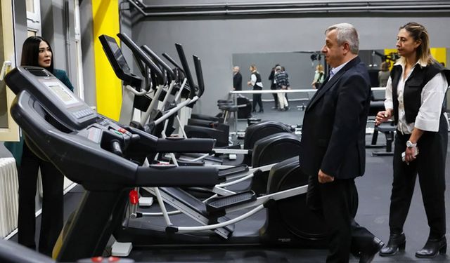 Denizli kız yurtlarında modern spor salonu hizmete açıldı