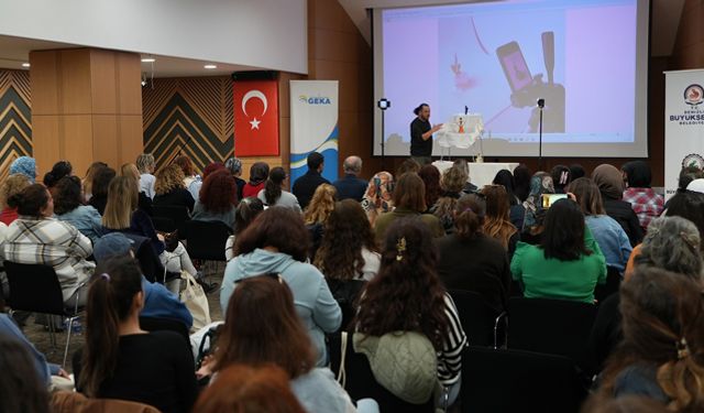 Üreten kadınlar e-ticaret yolculuğuna devam ediyor