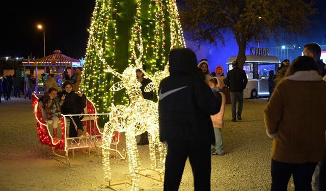 Siyasi parti temsilcilerinden 2026 mesajları