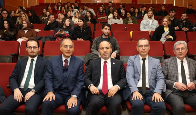 PAÜ’de "Filistin Meselesi" konferansı düzenlendi