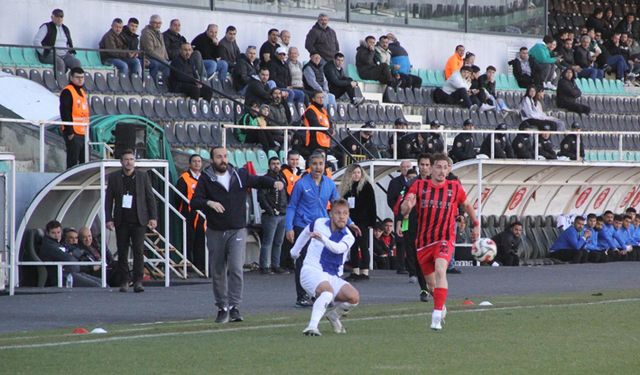 Denizli İdman Yurdunda teknik heyeti görevi bıraktı