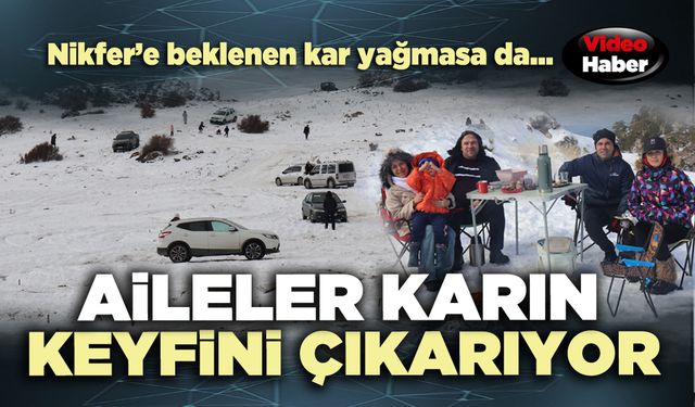 Nikfer Kayak Merkezi'nde aileler karın keyfini çıkarıyor