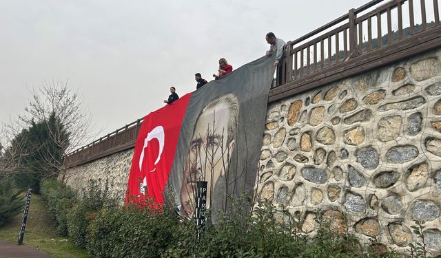 Pamukkale Belediyesi'nden Bayrağa Saldırıya Dev Tepki