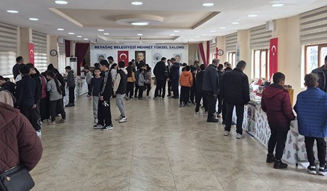 Beyağaç Kitap Fuarı kapılarını açtı