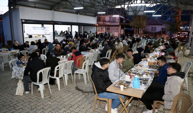 İmamlar Mahallesi’nde Ramazan Bereketi İftar Sofrasında Paylaşıldı