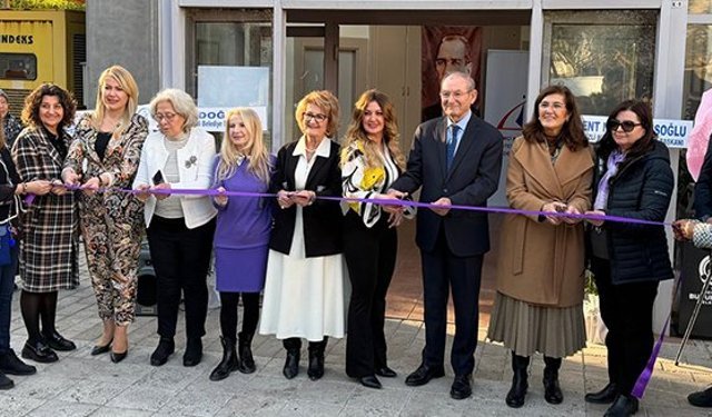 Cumhuriyetin Hatıra Defterinde Denizlili Kadınlar