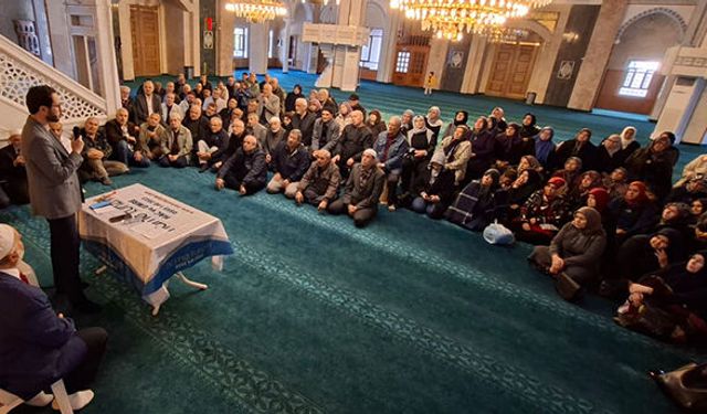 Name Turizm’den Umre Yolcularına Bilgilendirme Semineri