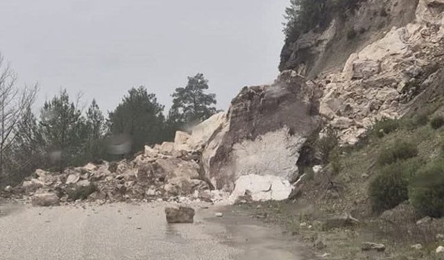 Acıpayam - Dalaman yolu ulaşıma kapandı