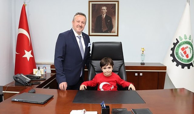 Denizli'de minikler sanayinin dümenine geçti