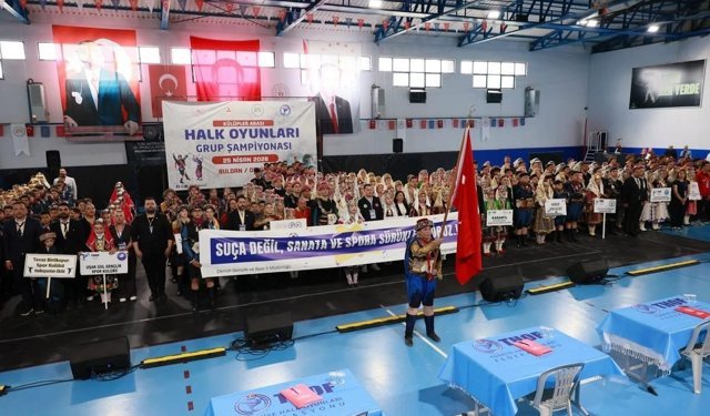 Buldan Halk Oyunlarıyla Renklendi