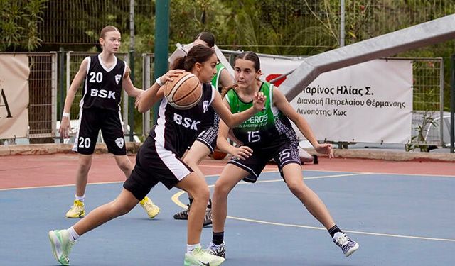 Ege Dostluk Turnuvası’nda şampiyon Denizli Büyükşehir