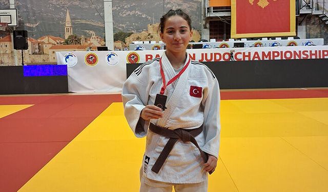Milli Judocu Şirin Yolcu Balkan üçüncüsü