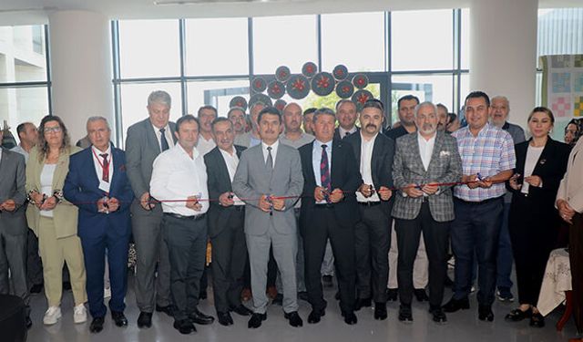 Acıpayam’da kursiyerler ürettiklerini sergiledi