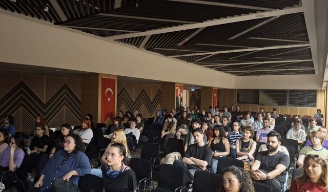 Büyükşehir Kısa Film Atölyesi’nde Eğitimler Başladı
