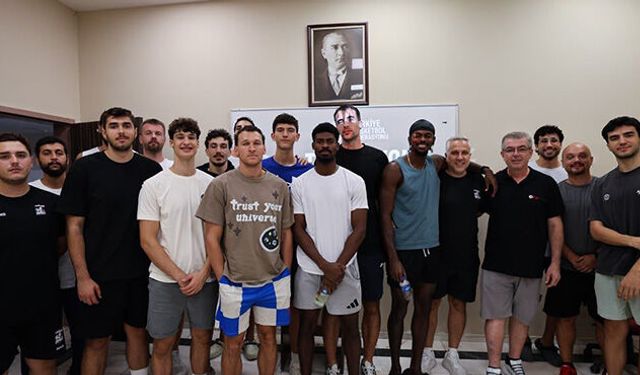 Denizli Basket’i yeni kurallar hakkında bilgilendirdi