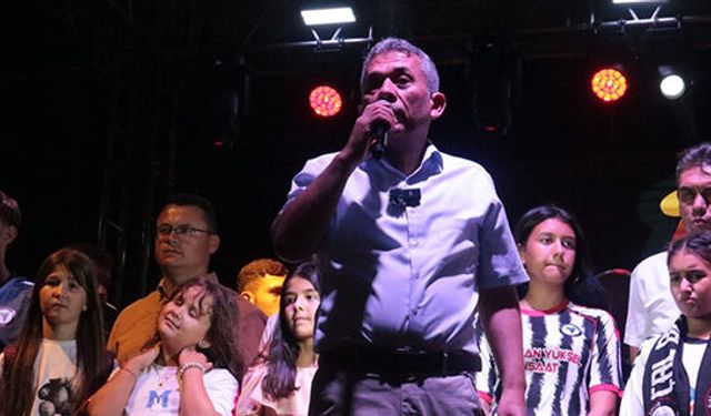Çal Belediyespor’un 3. Lig hedefi festivalde vatandaşlarla paylaşıldı