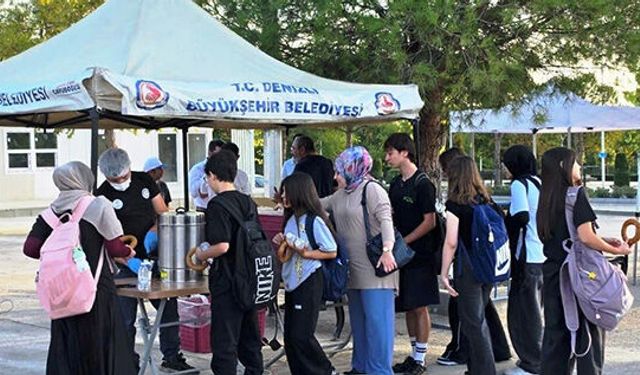 Büyükşehir’den okul yolunda sıcak sürpriz