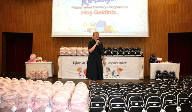 Merkezefendi’de Birinci Sınıf Öğrencilerine Kırtasiye Desteği