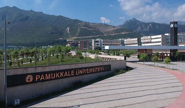 Pamukkale Üniversitesi YÖKAK’tan “Tam Akreditasyon” aldı