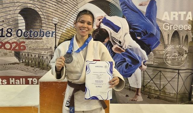 Arife Aydınoğlu’ndan Judo Balkan İkinciliği