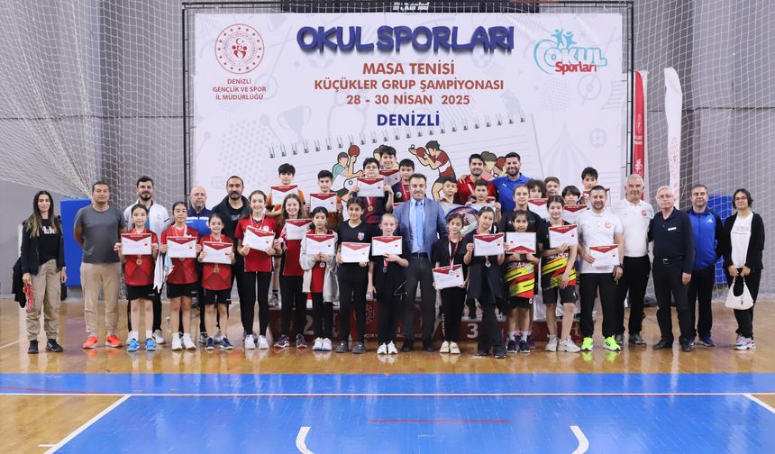 Denizli’de Masa Tenisi Küçükler Grup Şampiyonası Heyecanı Yaşandı