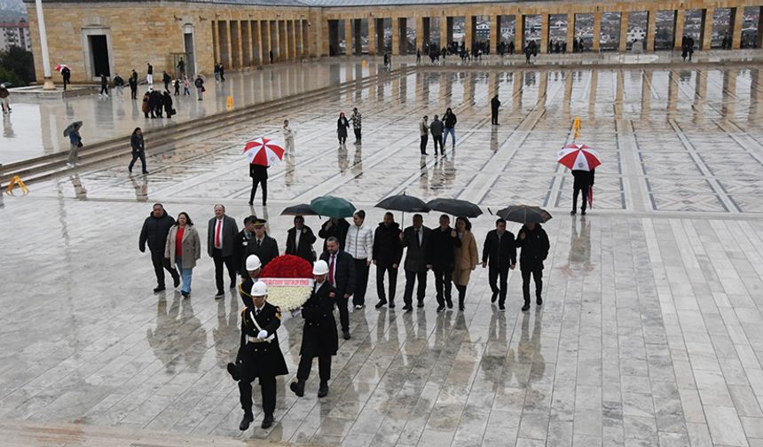 Denizli Galatasaray Taraftar Derneği’nden Anıtkabir Ziyareti